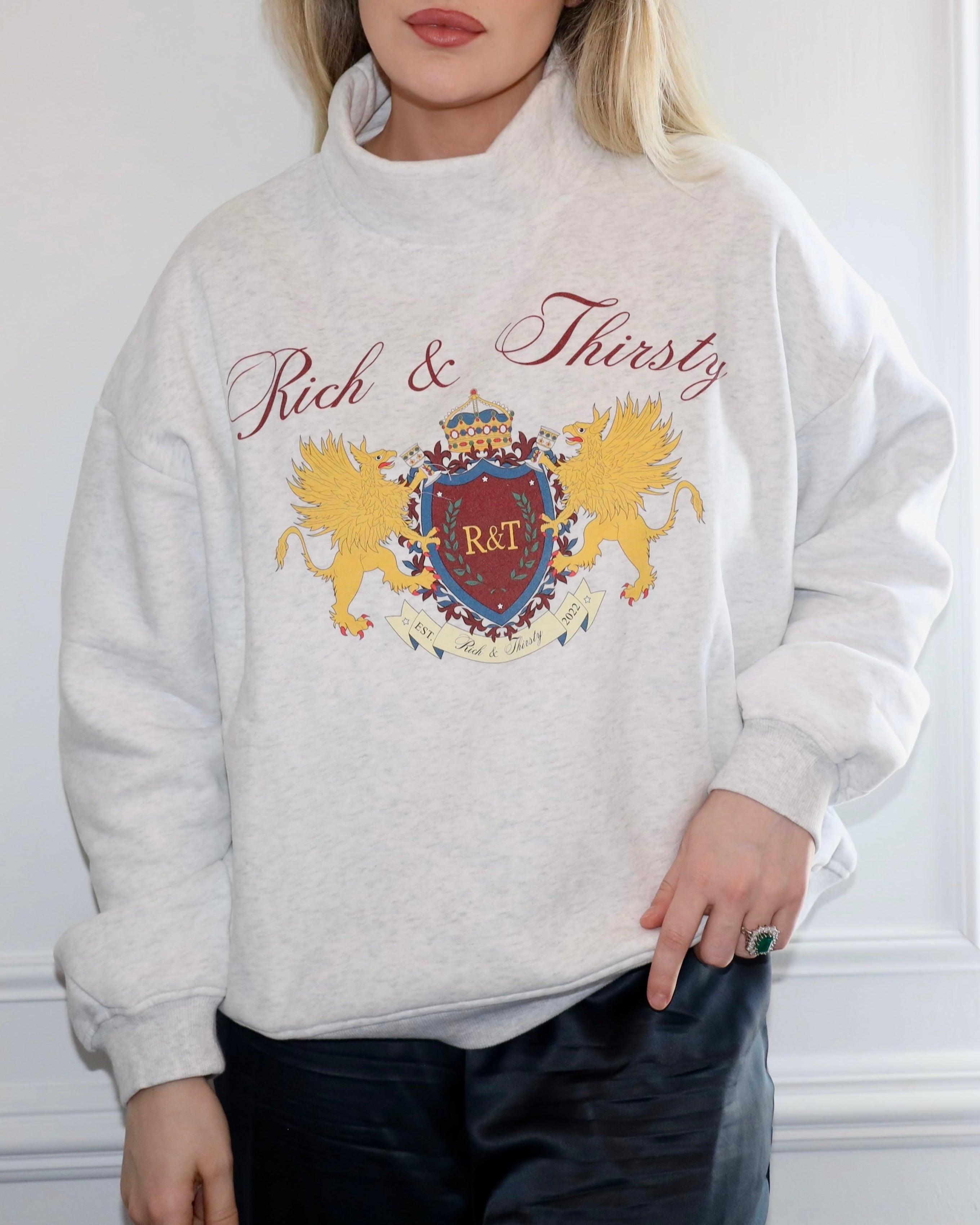 Vintage Pullover Turtleneck Sweatshirt – Rich & Thirsty Vintage Pullover Turtleneck Sweatshirt – Rich & Thirsty